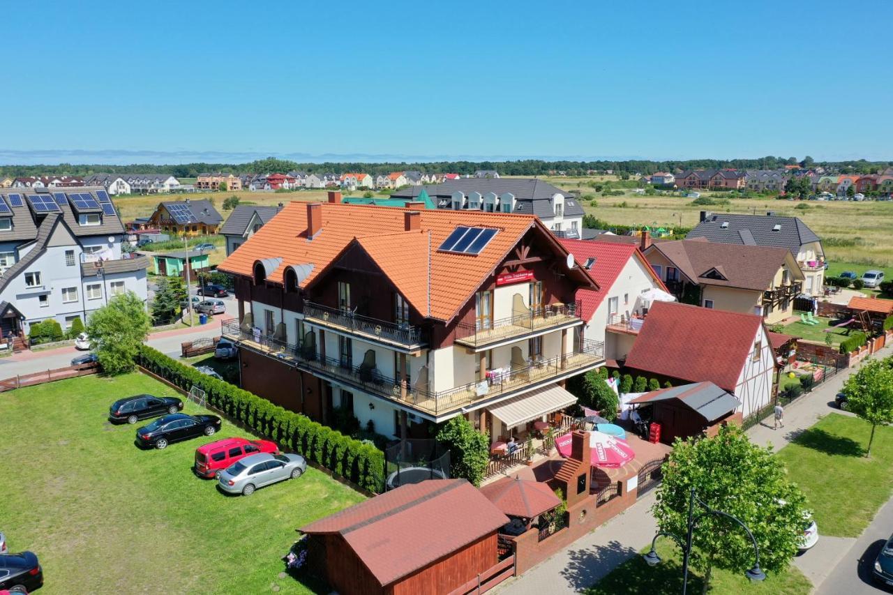 Villa Tropikana Łeba Exteriör bild